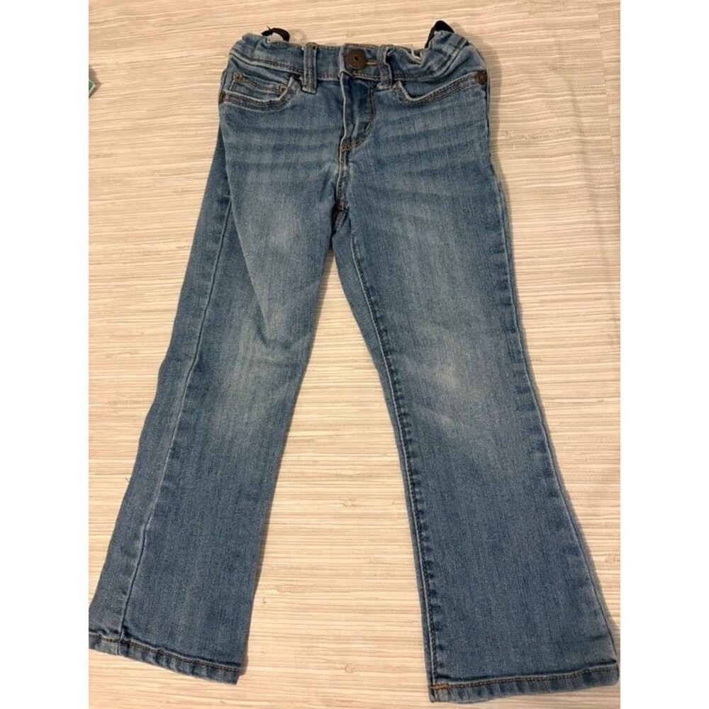 Oshkosh 3T bootcut jeans